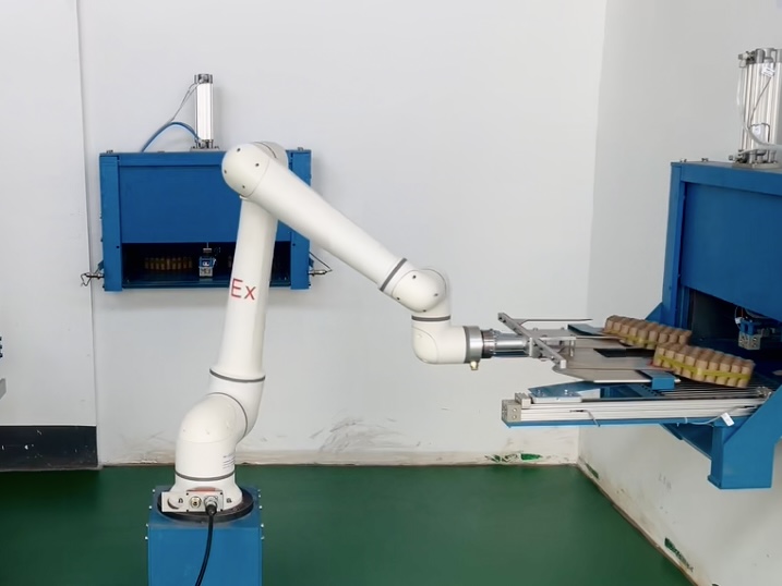 防爆协作机器人烟花爆竹高位搬运工序的实际应用