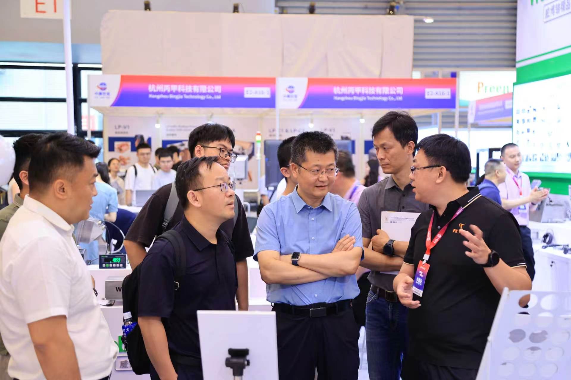 d5dc985e412804935d45bfc9083a4ba